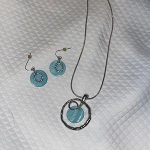 Lia Sophia necklace and earring set